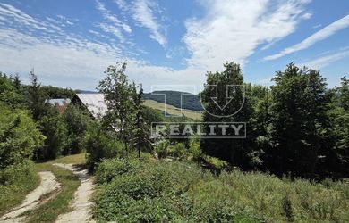VÝNIMOČNÝ STAVEBNÝ POZEMOK S PROJEKTOM A SIEŤAMI BEZOVEC - STARÁ LEHOTA